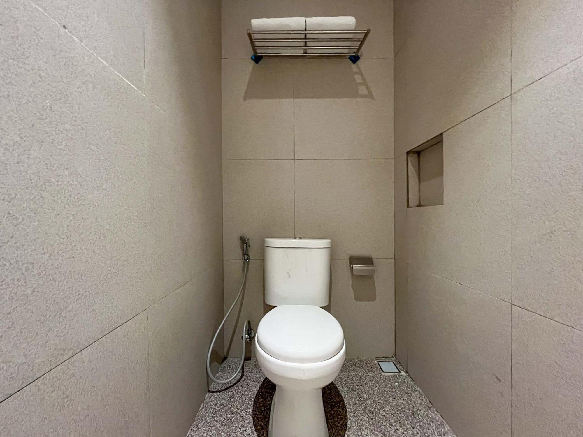 Sans Hotel Premiere Majapahit Semarang Dış mekan fotoğraf