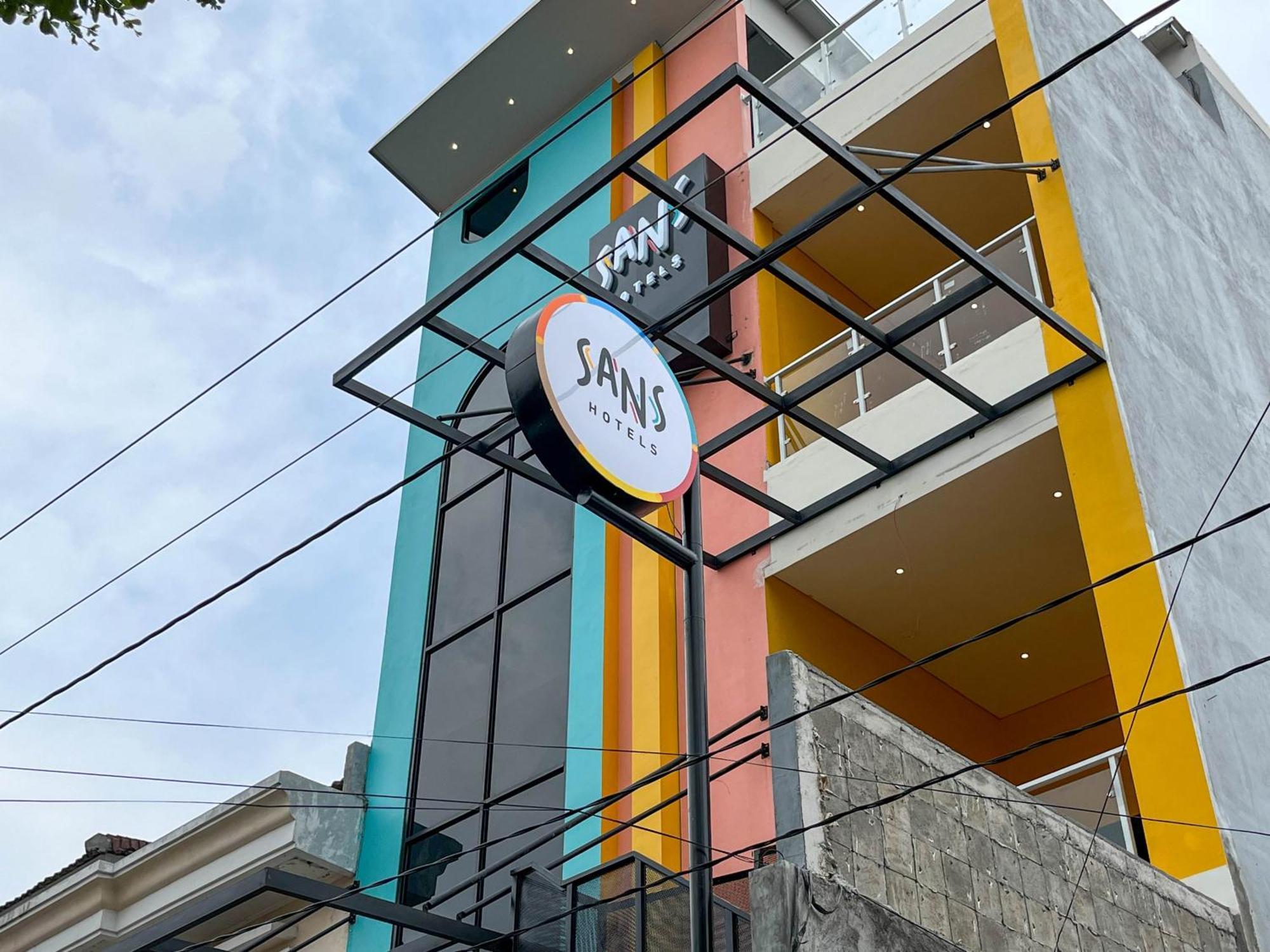 Sans Hotel Premiere Majapahit Semarang Dış mekan fotoğraf