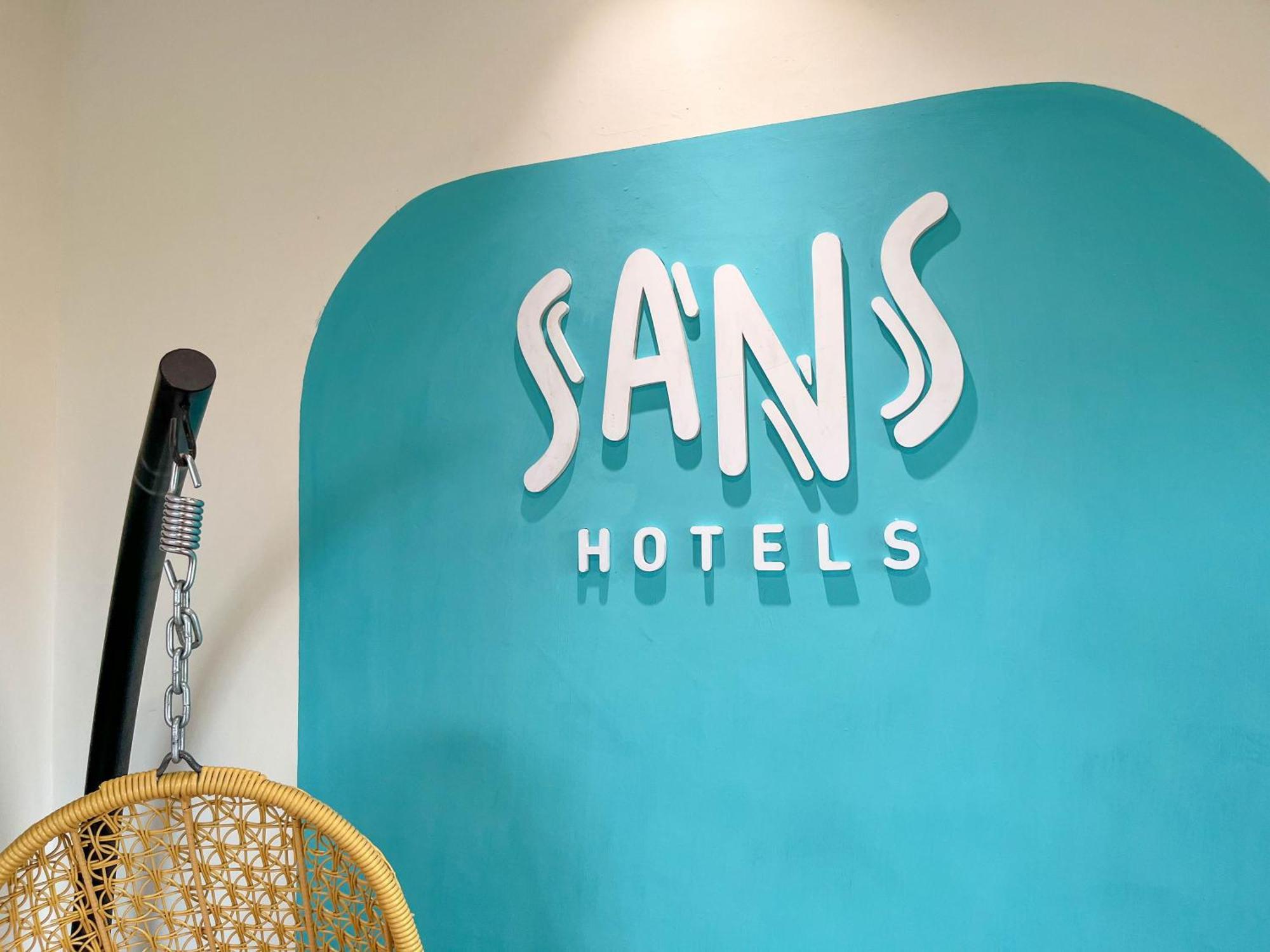 Sans Hotel Premiere Majapahit Semarang Dış mekan fotoğraf
